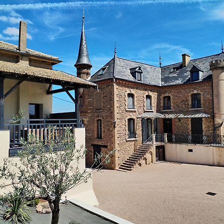 Le Petit Chateau De Sathonat - Horizon Paradis Saint-Amour-Bellevue Exterior photo